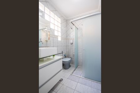 Casa à venda com 144m², 3 quartos e 2 vagas Casa à venda com 144m², 3 quartos e 2 vagasBanheiro da Suíte 1