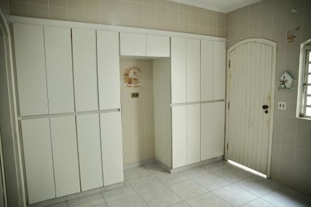 Casa para alugar com 327m², 4 quartos e 4 vagasCozinha