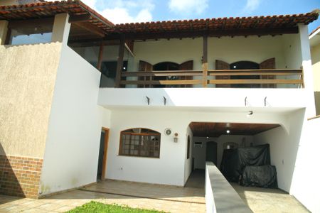 Casa para alugar com 327m², 4 quartos e 4 vagasGaragem - Casa 2