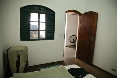 Casa para alugar com 327m², 4 quartos e 4 vagasQuarto de Serviço - Casa 2