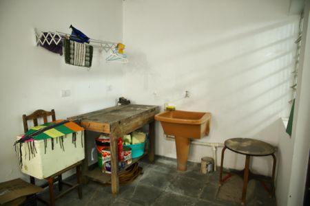 Casa para alugar com 327m², 4 quartos e 4 vagasÁrea de Serviço- Casa 2