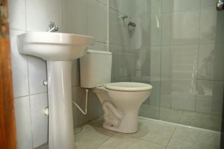 Casa para alugar com 327m², 4 quartos e 4 vagasBanheiro Social - Casa 2