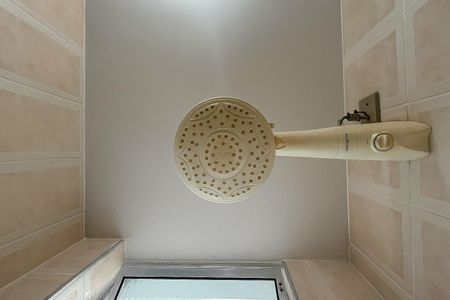 Casa à venda com 90m², 3 quartos e sem vagaBanheiro da Suíte