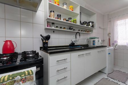 Apartamento à venda com 59m², 2 quartos e 1 vaga Apartamento à venda com 59m², 2 quartos e 1 vagaCozinha e Área de Serviço