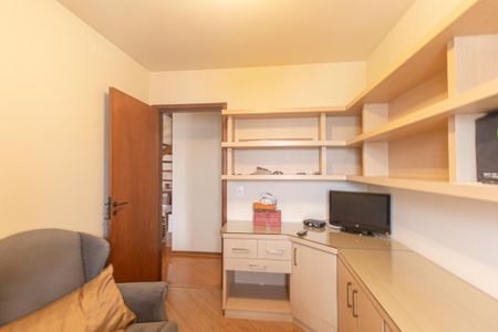 Apartamento à venda com 269m², 4 quartos e 3 vagasEscritório 1