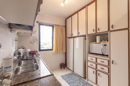 Apartamento à venda com 269m², 4 quartos e 3 vagasCozinha