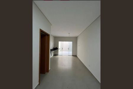 Casa à venda com 300m², 3 quartos e 2 vagas Casa à venda com 300m², 3 quartos e 2 vagasCozinha