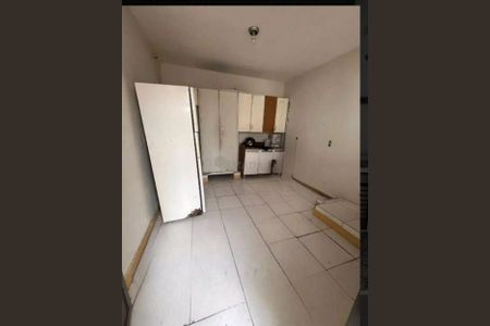 Casa à venda com 300m², 2 quartos e 2 vagasCozinha