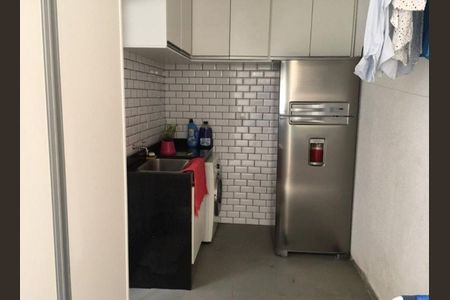 Casa à venda com 220m², 4 quartos e 2 vagas Casa à venda com 220m², 4 quartos e 2 vagasCozinha