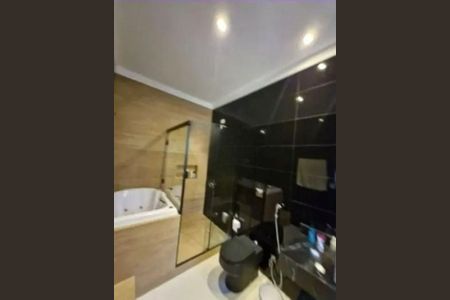 Banheiro de casa à venda com 4 quartos, 700m² em Alto da Lapa, São Paulo