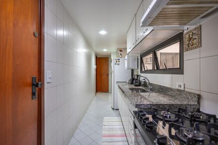 Apartamento à venda com 94m², 2 quartos e 1 vagaCozinha
