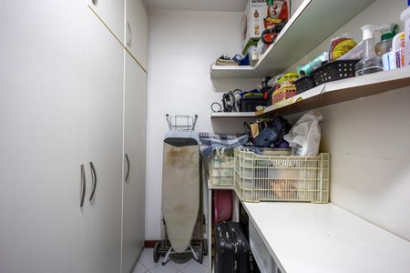 Apartamento à venda com 94m², 2 quartos e 1 vagaQuarto de Serviço