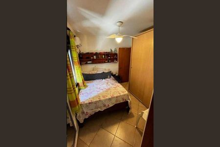 Casa à venda com 300m², 2 quartos e 3 vagasQuarto