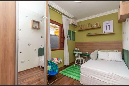 Casa à venda com 200m², 3 quartos e 3 vagasQuarto