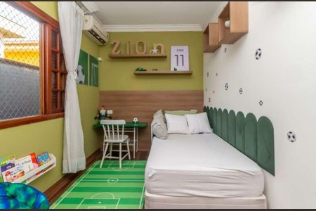 Casa à venda com 200m², 3 quartos e 3 vagasQuarto