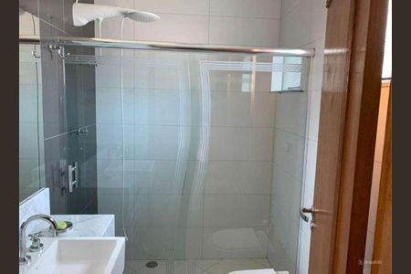 Casa à venda com 240m², 4 quartos e 4 vagasBanheiro