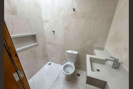 Banheiro de casa à venda com 3 quartos, 200m² em Parque Sao Domingos, São Paulo