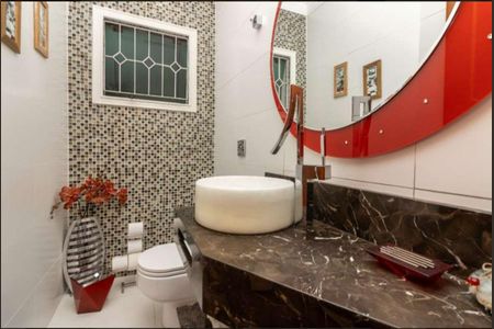 Casa à venda com 270m², 3 quartos e 5 vagasBanheiro