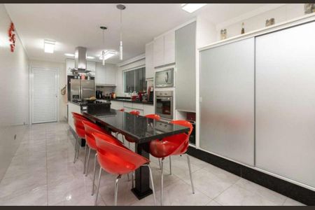 Casa à venda com 270m², 3 quartos e 5 vagasCozinha