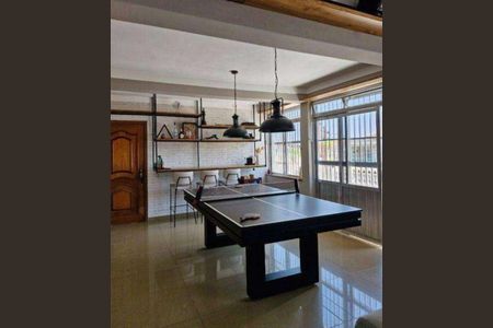 Casa à venda com 280m², 3 quartos e 5 vagas Casa à venda com 280m², 3 quartos e 5 vagasSalão de jogos