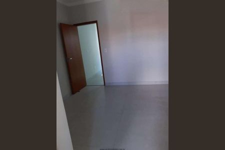 Quarto de casa à venda com 3 quartos, 350m² em Parque Sao Domingos, São Paulo