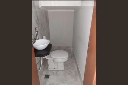 Banheiro de casa à venda com 3 quartos, 350m² em Parque Sao Domingos, São Paulo