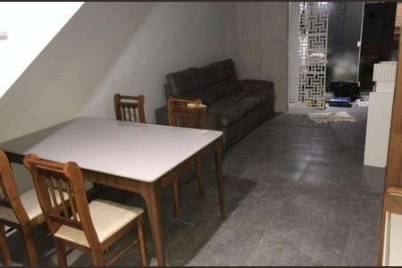 Casa à venda com 300m², 4 quartos e 2 vagasSala