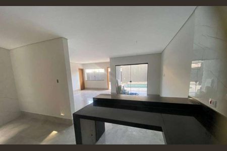 Casa à venda com 300m², 3 quartos e 2 vagasCozinha