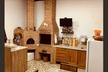 Casa à venda com 300m², 3 quartos e 3 vagasChurrasqueira