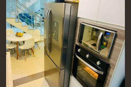 Casa à venda com 300m², 3 quartos e 3 vagasCozinha