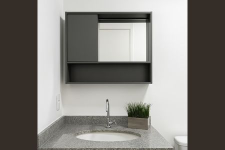 Apartamento para alugar com 41m², 2 quartos e sem vagaBanheiro