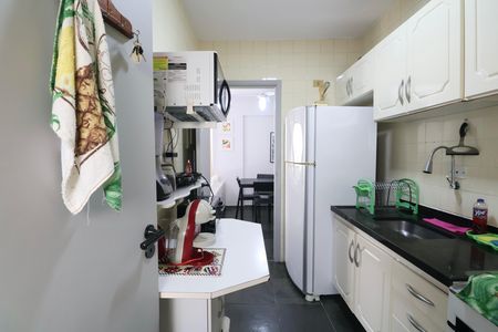 Apartamento para alugar com 65m², 2 quartos e 1 vaga Apartamento para alugar com 65m², 2 quartos e 1 vagaCozinha