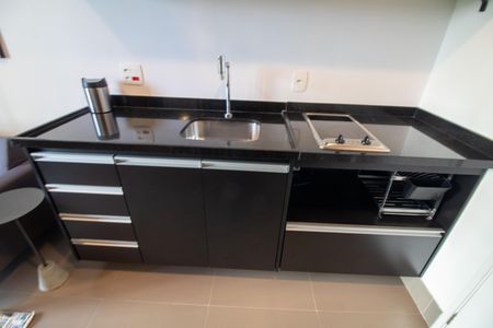 Studio para alugar com 31m², 1 quarto e 1 vagaCozinha - Armários