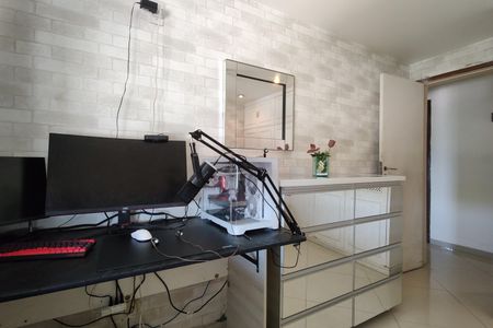 Apartamento à venda com 143m², 4 quartos e 1 vaga Apartamento à venda com 143m², 4 quartos e 1 vagaQuarto 1