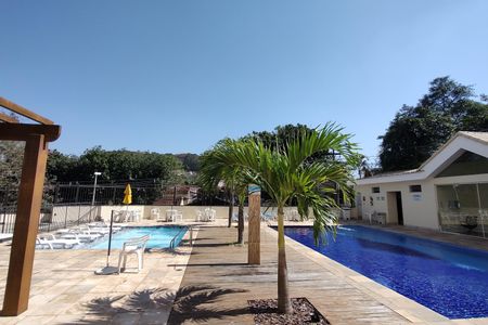 Apartamento à venda com 143m², 4 quartos e 1 vaga Apartamento à venda com 143m², 4 quartos e 1 vagaÁrea comum - Piscina