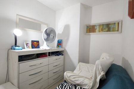 Apartamento à venda com 143m², 4 quartos e 1 vaga Apartamento à venda com 143m², 4 quartos e 1 vagaQuarto 3