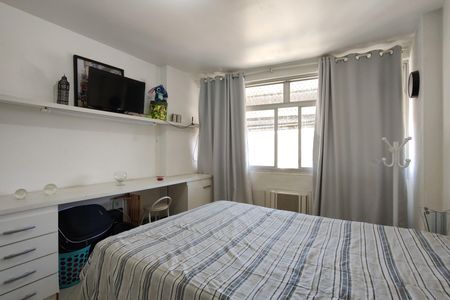 Apartamento à venda com 143m², 4 quartos e 1 vaga Apartamento à venda com 143m², 4 quartos e 1 vagaQuarto 2