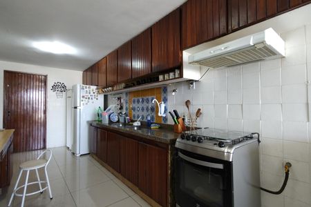 Apartamento à venda com 143m², 4 quartos e 1 vaga Apartamento à venda com 143m², 4 quartos e 1 vagaCozinha - Armários