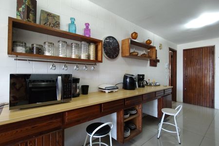 Apartamento à venda com 143m², 4 quartos e 1 vaga Apartamento à venda com 143m², 4 quartos e 1 vagaCozinha - Armários