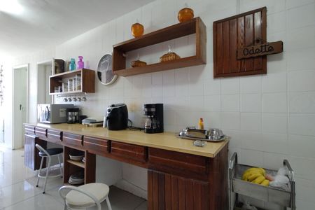 Apartamento à venda com 143m², 4 quartos e 1 vaga Apartamento à venda com 143m², 4 quartos e 1 vagaCozinha - Armários