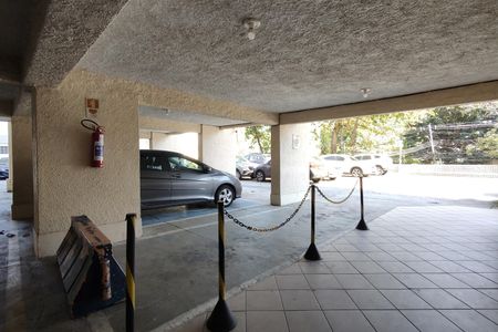 Apartamento à venda com 143m², 4 quartos e 1 vaga Apartamento à venda com 143m², 4 quartos e 1 vagaGaragem