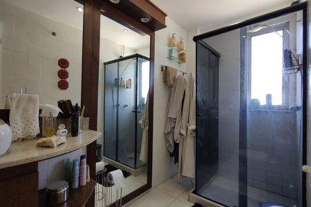 Apartamento à venda com 143m², 4 quartos e 1 vaga Apartamento à venda com 143m², 4 quartos e 1 vagaBanheiro da Suíte