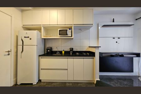 Apartamento para alugar com 31m², 1 quarto e sem vaga Apartamento para alugar com 31m², 1 quarto e sem vagaSala/Cozinha
