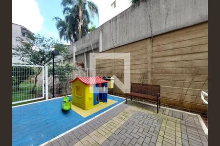 Apartamento para alugar com 31m², 1 quarto e sem vaga Apartamento para alugar com 31m², 1 quarto e sem vagaÁrea comum - Parque Infantil