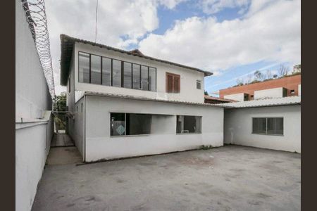 Casa para alugar com 700m², 1 quarto e 1 vaga