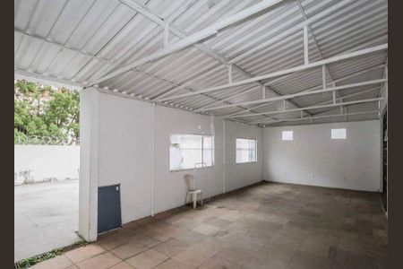 Casa para alugar com 700m², 1 quarto e 1 vaga