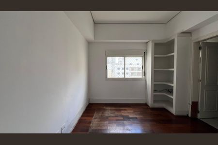 Apartamento à venda com 525m², 4 quartos e 6 vagas Apartamento à venda com 525m², 4 quartos e 6 vagasSuíte 4