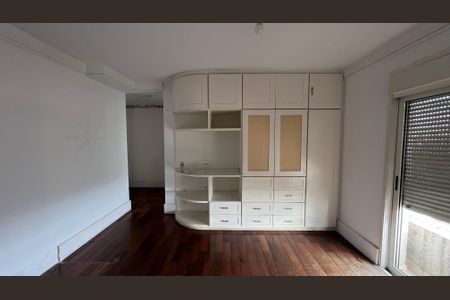 Apartamento à venda com 525m², 4 quartos e 6 vagas Apartamento à venda com 525m², 4 quartos e 6 vagasSuíte 1