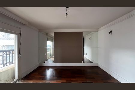 Apartamento à venda com 525m², 4 quartos e 6 vagas Apartamento à venda com 525m², 4 quartos e 6 vagasSuíte 3