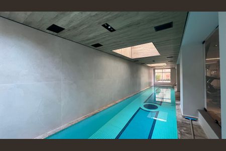 Apartamento à venda com 525m², 4 quartos e 6 vagas Apartamento à venda com 525m², 4 quartos e 6 vagasPiscina Coberta